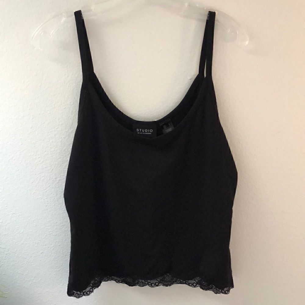🌻3/20 Studio by Liz Claiborne cami.  Size Large.
